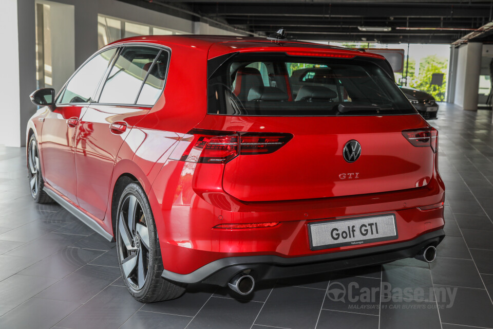 Volkswagen Golf GTI Mk8 (2022) Exterior