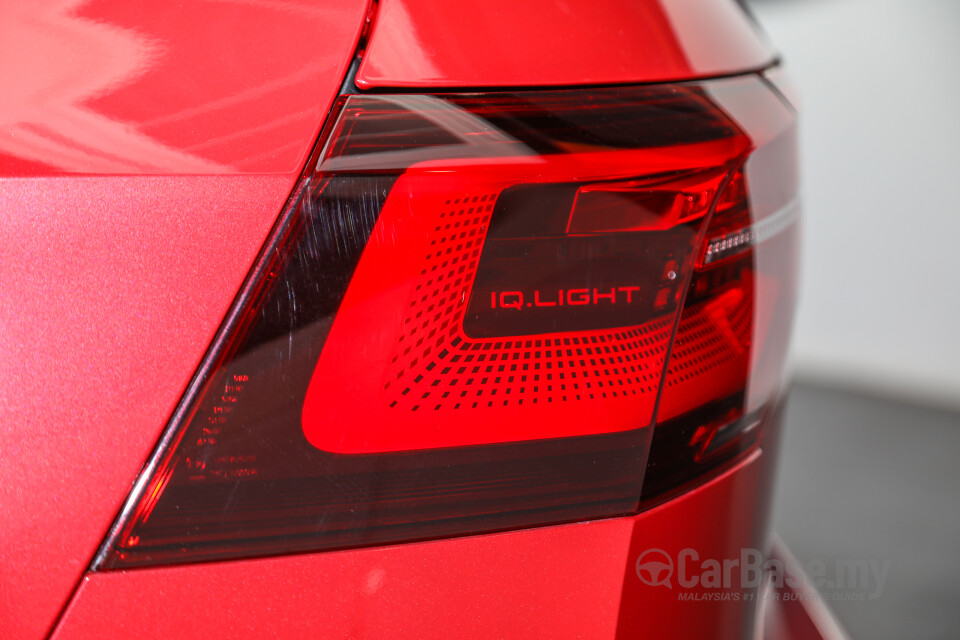 Volkswagen Golf GTI Mk8 (2022) Exterior