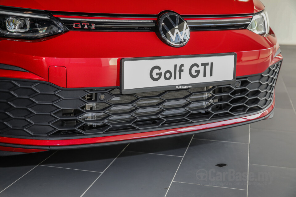 Volkswagen Golf GTI Mk8 (2022) Exterior