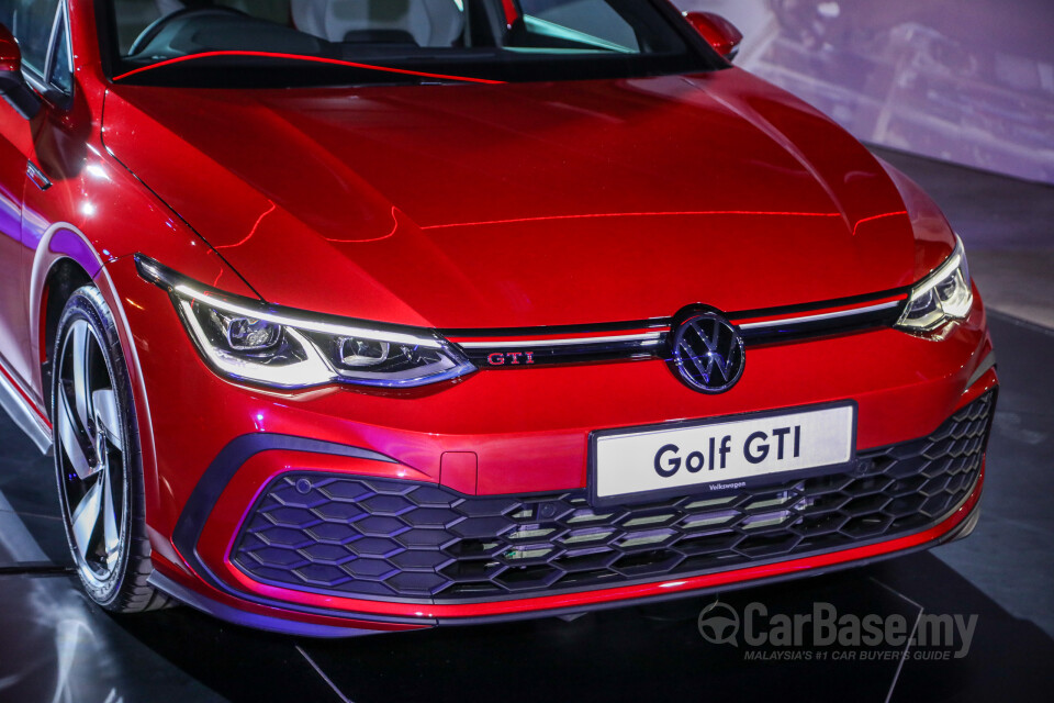 Volkswagen Golf GTI Mk8 (2022) Exterior