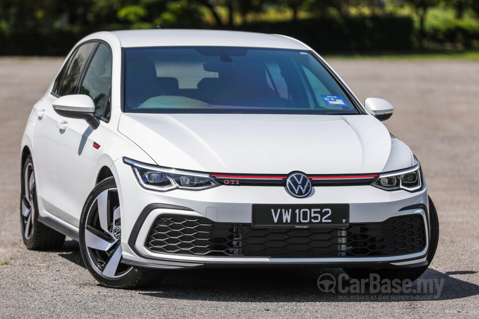 Volkswagen Golf GTI Mk8 (2022) Exterior