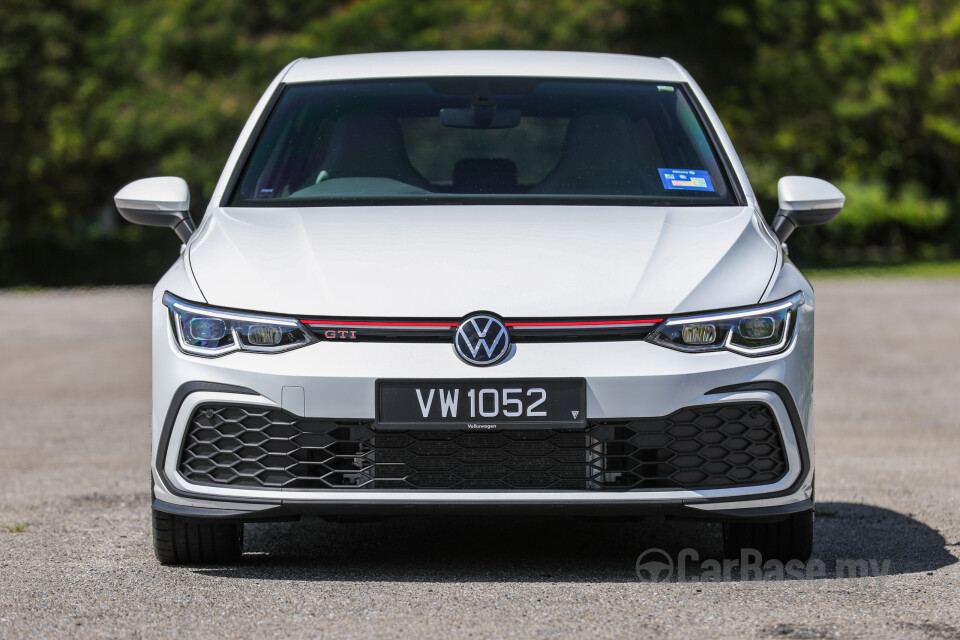 Volkswagen Golf GTI Mk8 (2022) Exterior
