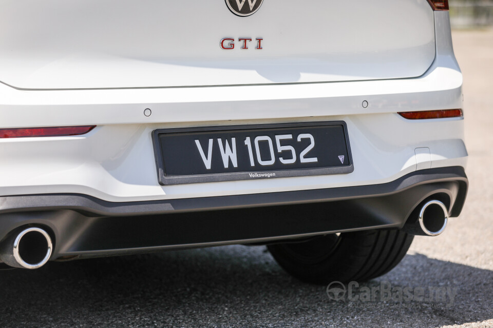 Volkswagen Golf GTI Mk8 (2022) Exterior