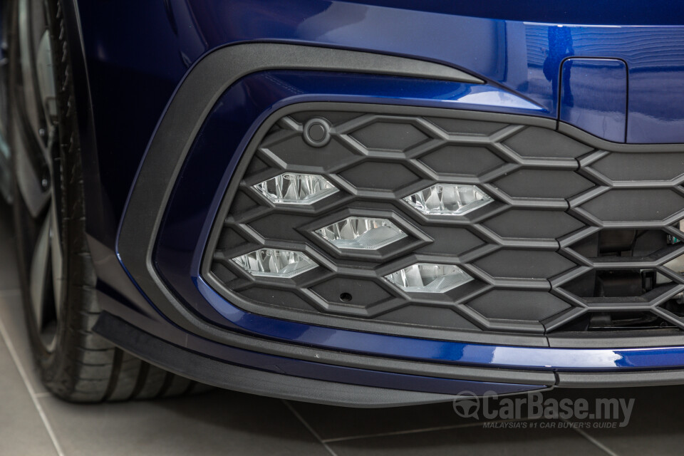 Volkswagen Golf GTI Mk8 (2022) Exterior