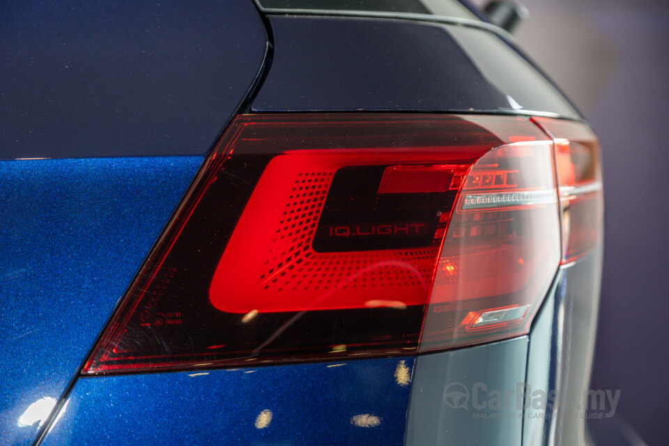 Volkswagen Golf GTI Mk8 (2022) Exterior