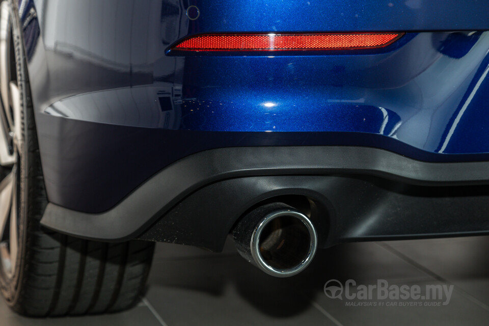 Volkswagen Golf GTI Mk8 (2022) Exterior