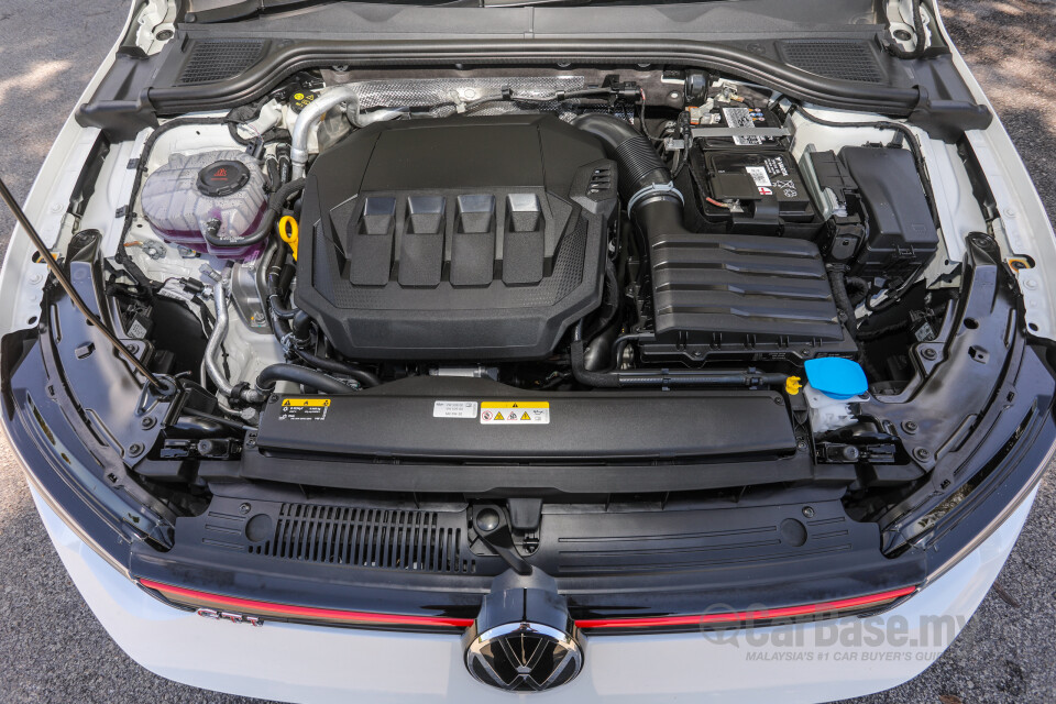 Volkswagen Golf GTI Mk8 (2022) Exterior