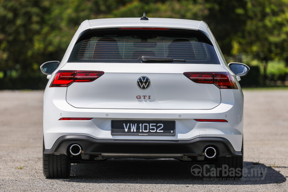 Volkswagen Golf GTI Mk8 (2022) Exterior