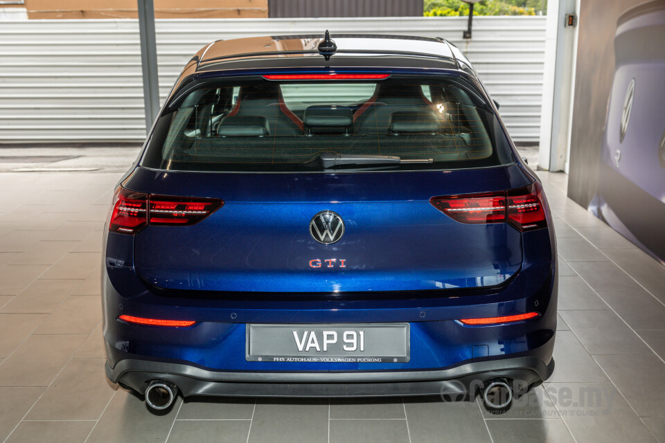 Volkswagen Golf GTI Mk8 (2022) Exterior
