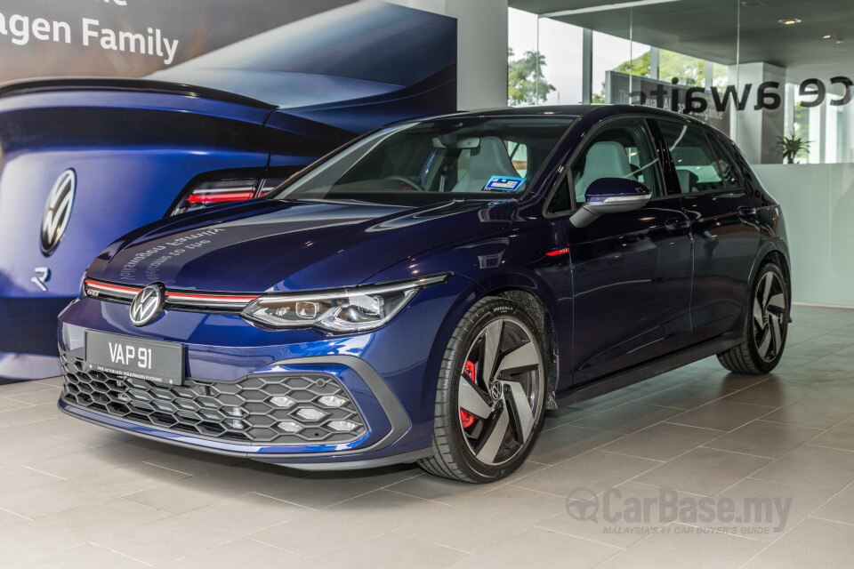 Volkswagen Golf GTI Mk8 (2022) Exterior