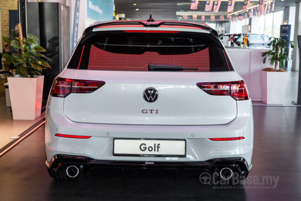 Volkswagen Golf GTI Mk8 (2022) Exterior