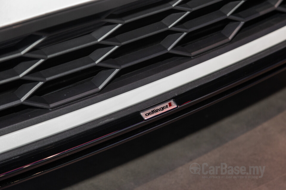 Volkswagen Golf GTI Mk8 (2022) Exterior