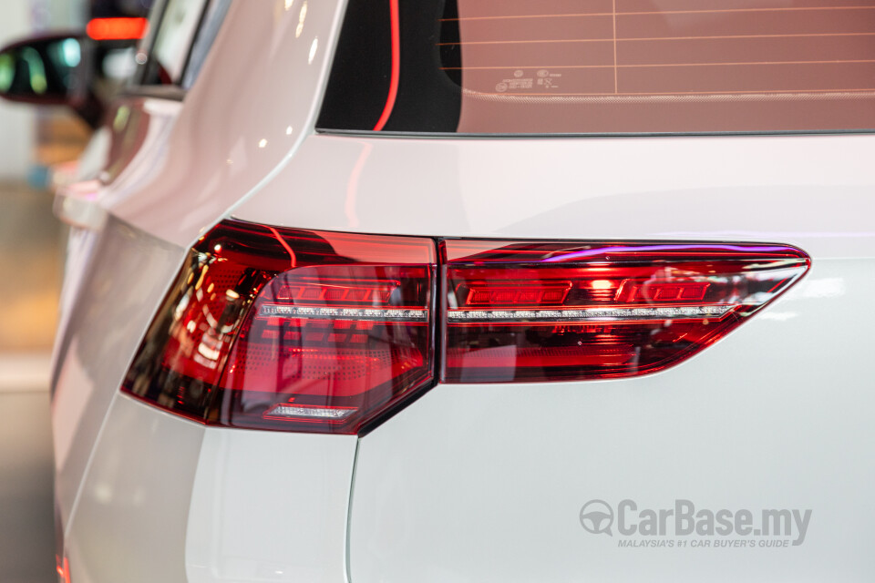 Volkswagen Golf GTI Mk8 (2022) Exterior