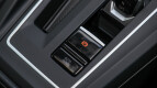 Volkswagen Golf GTI Interior photo