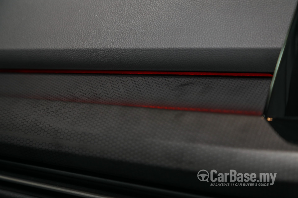 Volkswagen Golf GTI Mk8 (2022) Interior