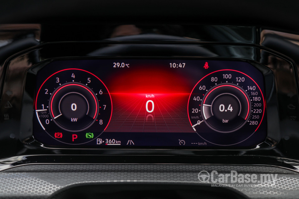 Volkswagen Golf GTI Mk8 (2022) Interior