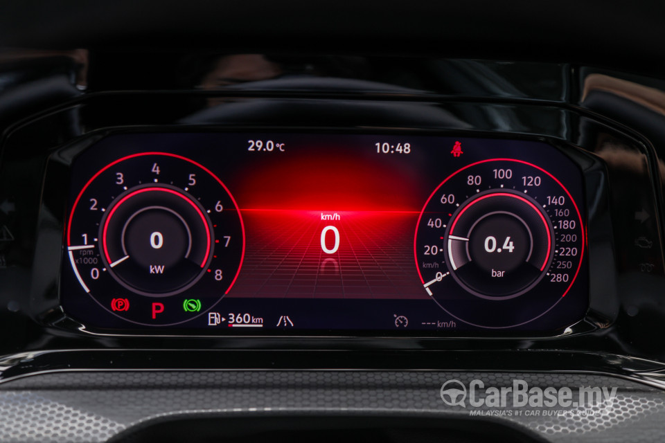 Volkswagen Golf GTI Mk8 (2022) Interior