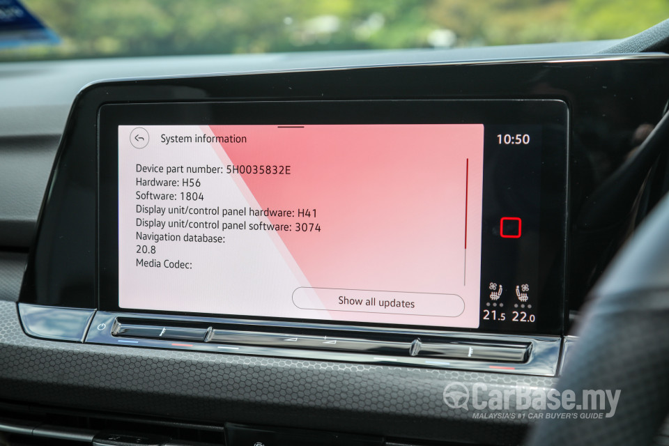 Volkswagen Golf GTI Mk8 (2022) Interior
