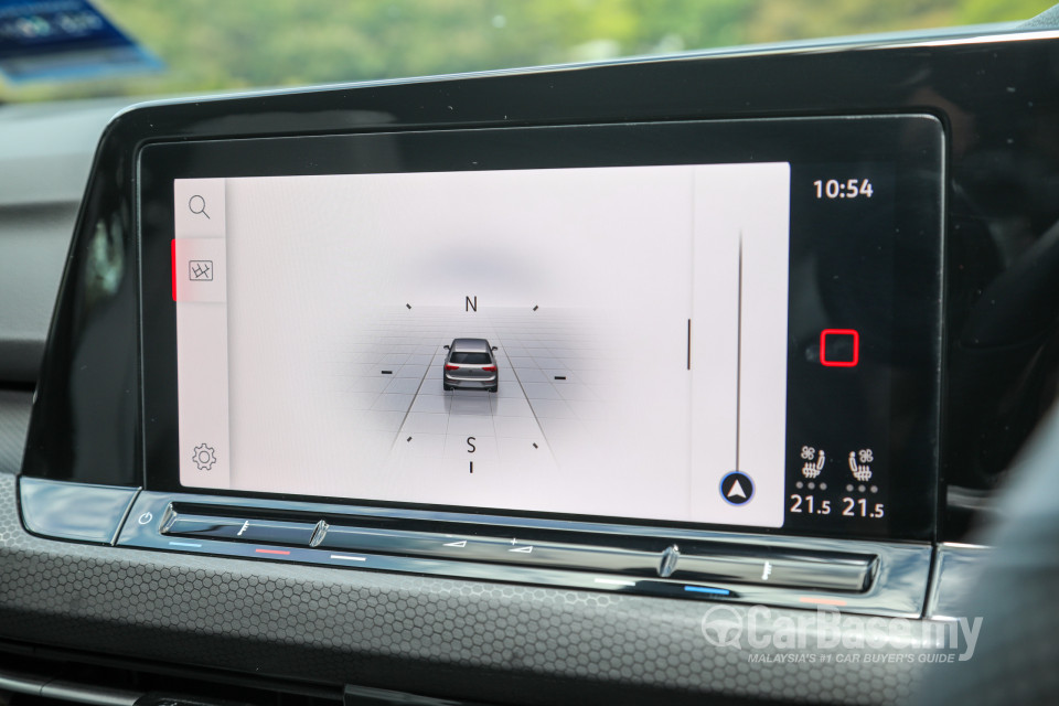 Volkswagen Golf GTI Mk8 (2022) Interior