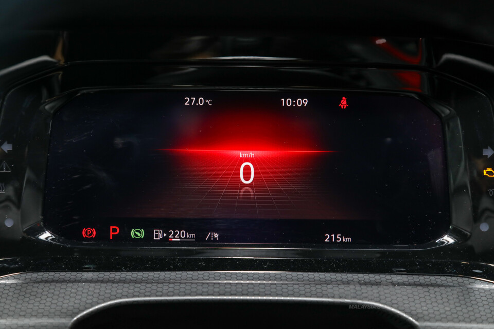 Volkswagen Golf GTI Mk8 (2022) Interior