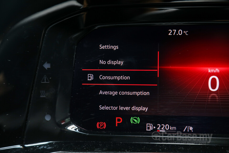 Volkswagen Golf GTI Mk8 (2022) Interior