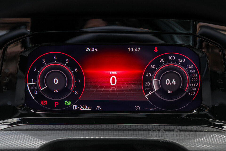 Volkswagen Golf GTI Mk8 (2022) Interior