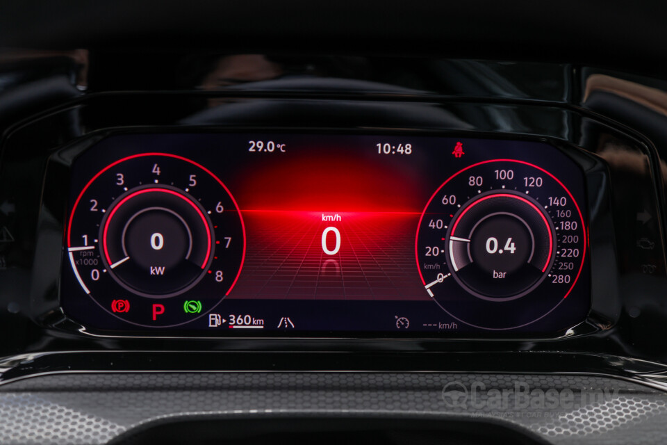 Volkswagen Golf GTI Mk8 (2022) Interior