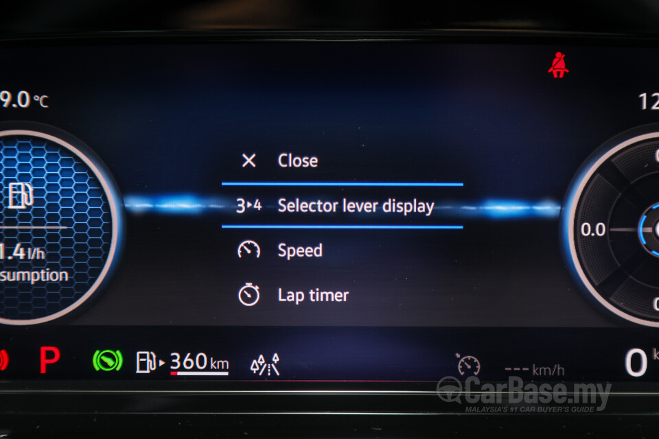 Volkswagen Golf GTI Mk8 (2022) Interior