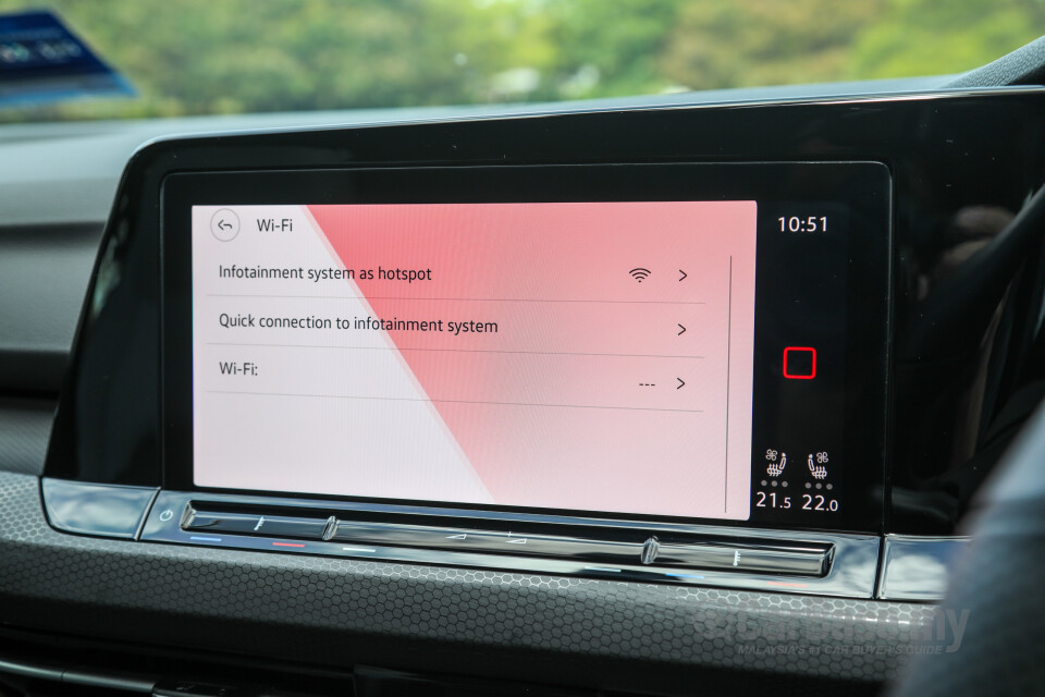 Volkswagen Golf GTI Mk8 (2022) Interior