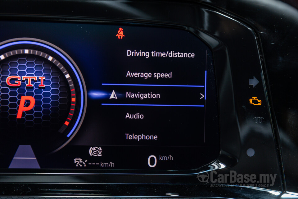 Volkswagen Golf GTI Mk8 (2022) Interior