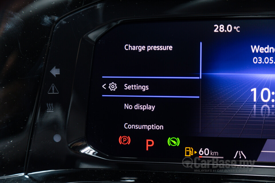 Volkswagen Golf GTI Mk8 (2022) Interior