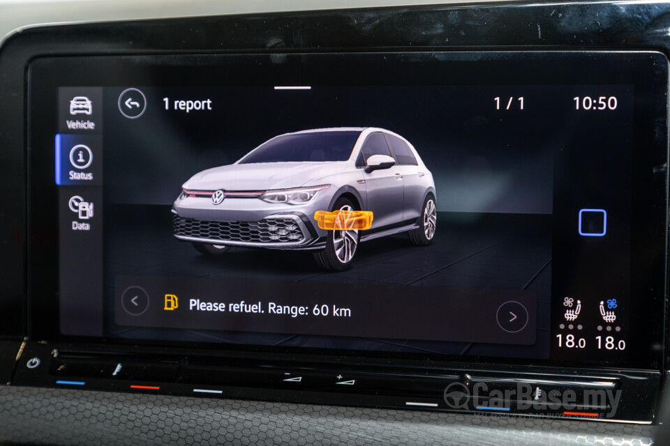 Volkswagen Golf GTI Mk8 (2022) Interior