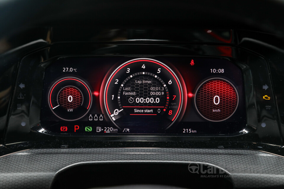 Volkswagen Golf GTI Mk8 (2022) Interior