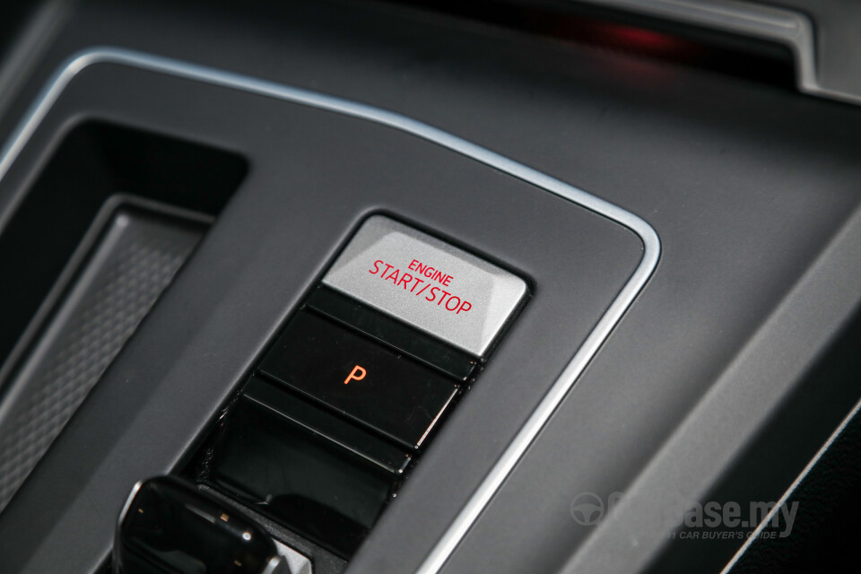 Volkswagen Golf GTI Mk8 (2022) Interior