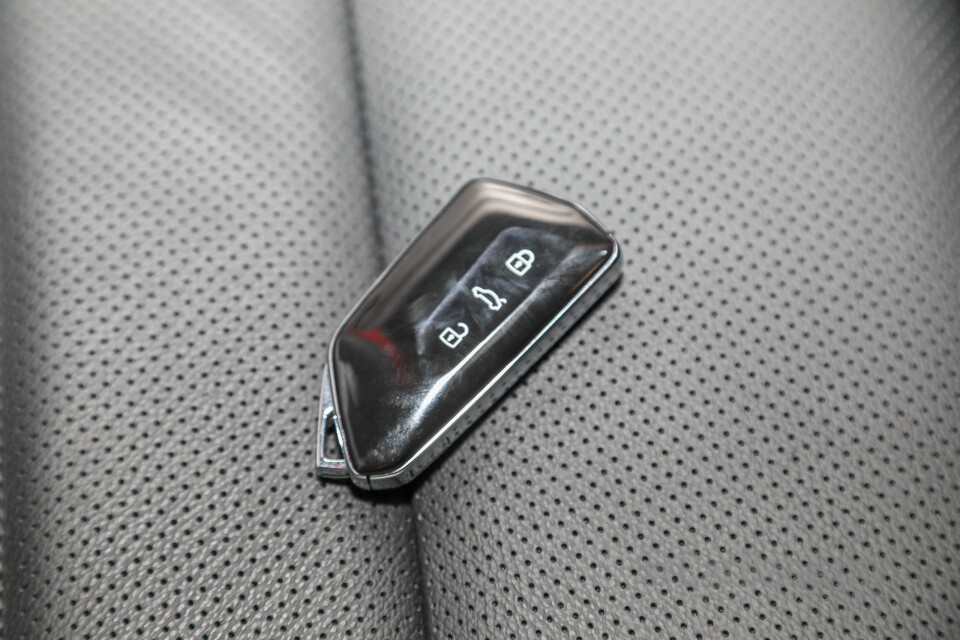 Volkswagen Golf GTI Mk8 (2022) Interior