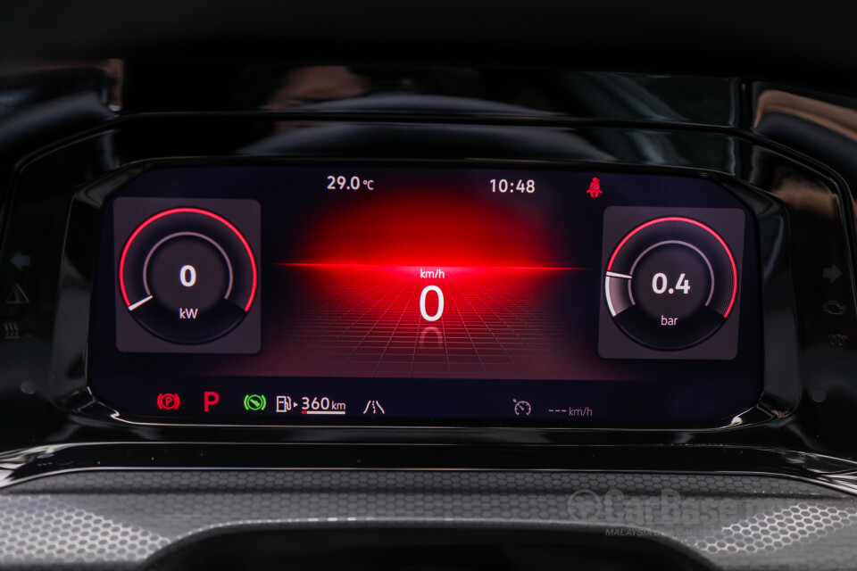 Volkswagen Golf GTI Mk8 (2022) Interior