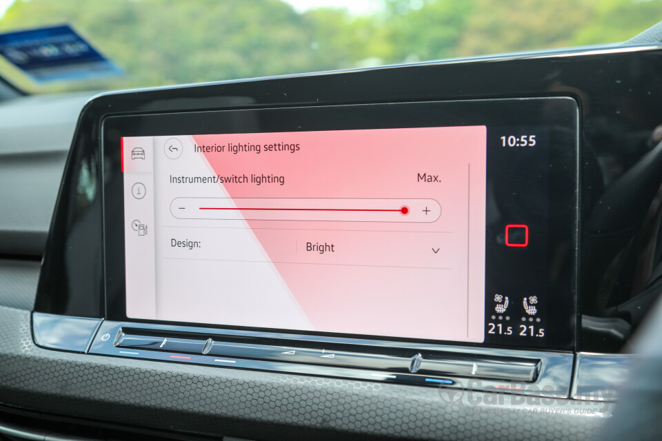 Volkswagen Golf GTI Mk8 (2022) Interior