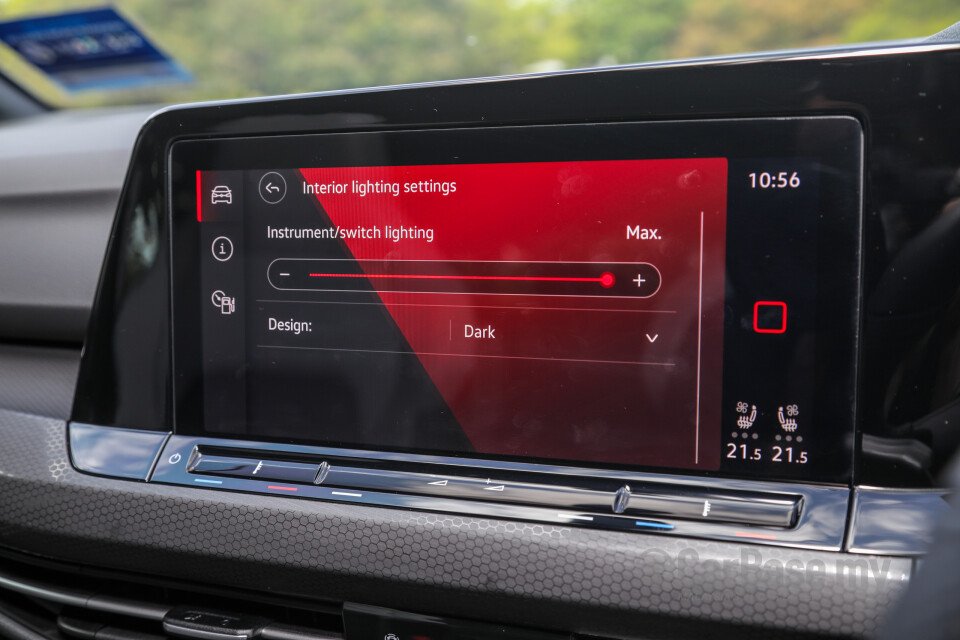 Volkswagen Golf GTI Mk8 (2022) Interior