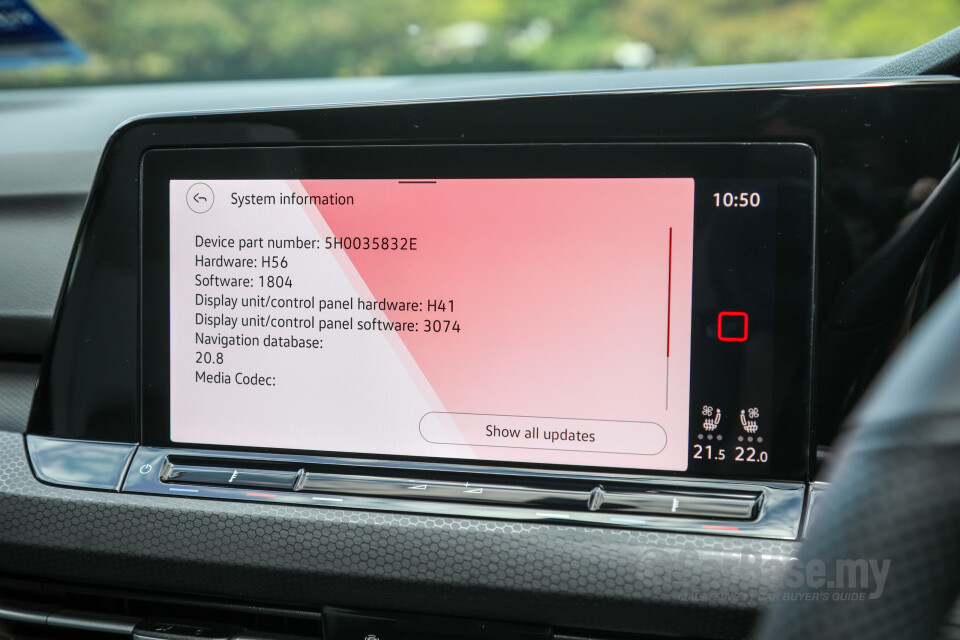 Volkswagen Golf GTI Mk8 (2022) Interior