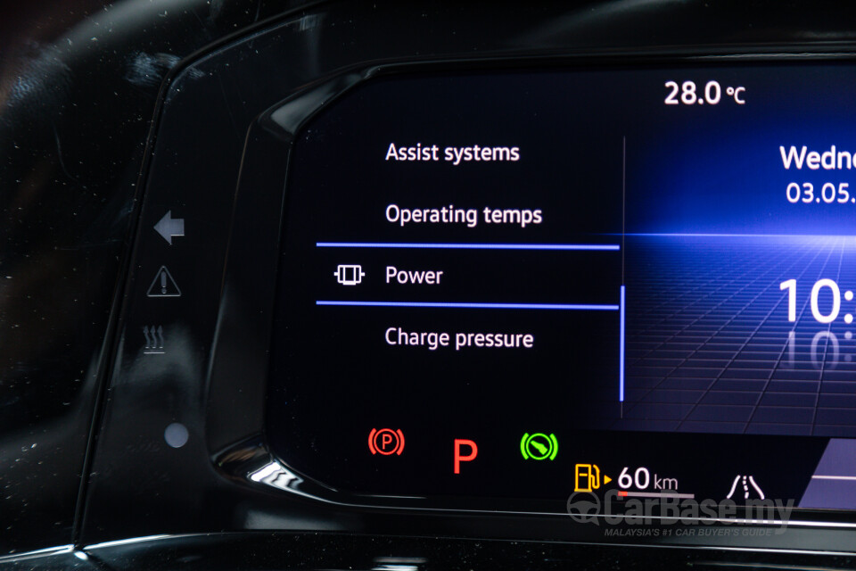Volkswagen Golf GTI Mk8 (2022) Interior