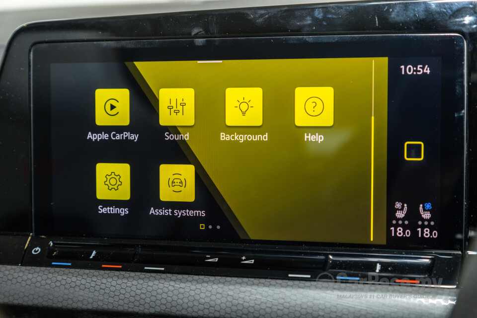 Volkswagen Golf GTI Mk8 (2022) Interior