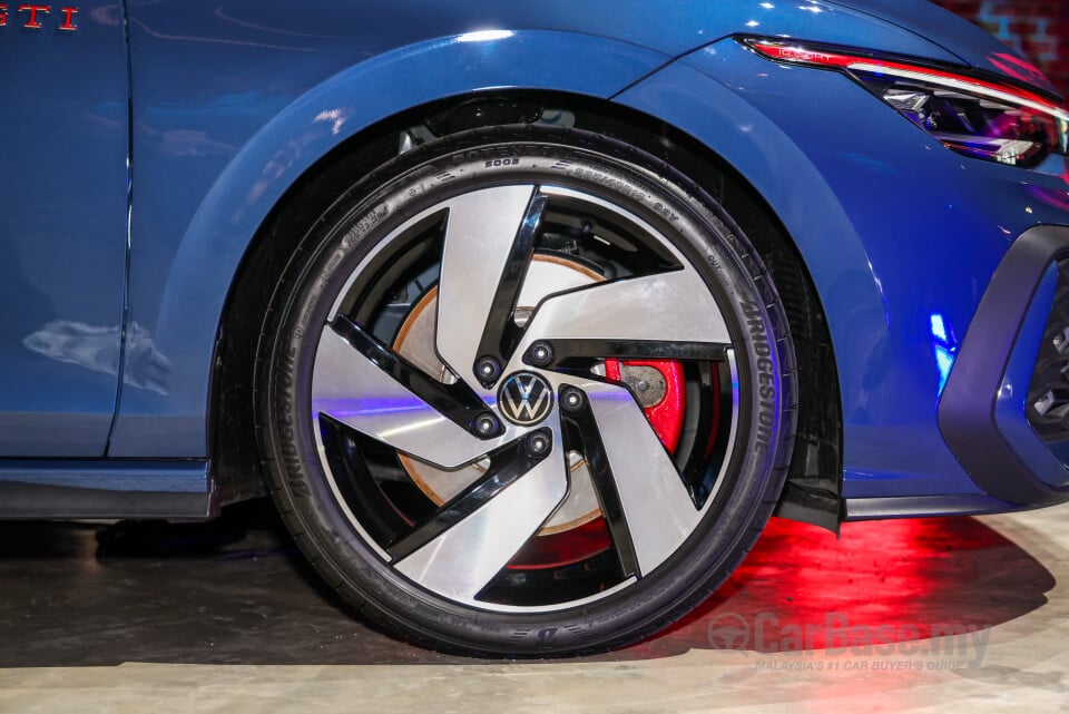 Volkswagen Golf GTI Mk8.5 (2025) Exterior