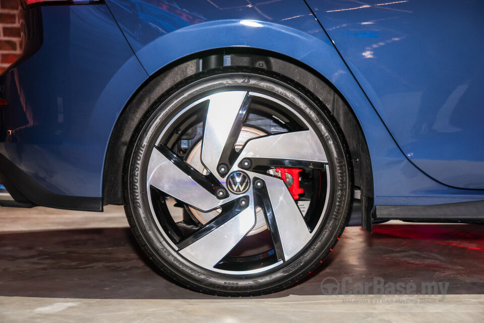Volkswagen Golf GTI Mk8.5 (2025) Exterior