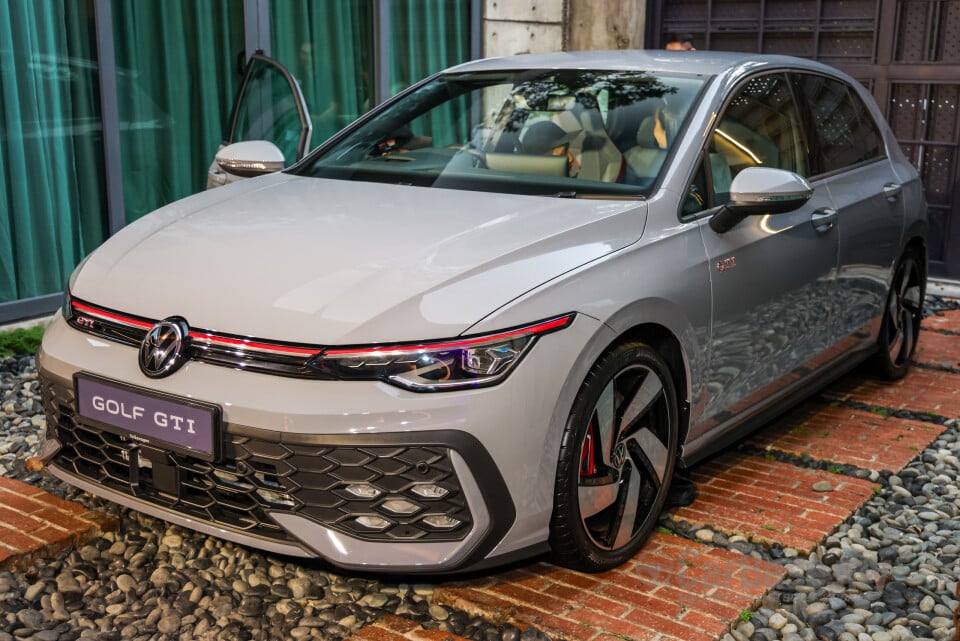 Volkswagen Golf GTI Mk8.5 (2025) Exterior