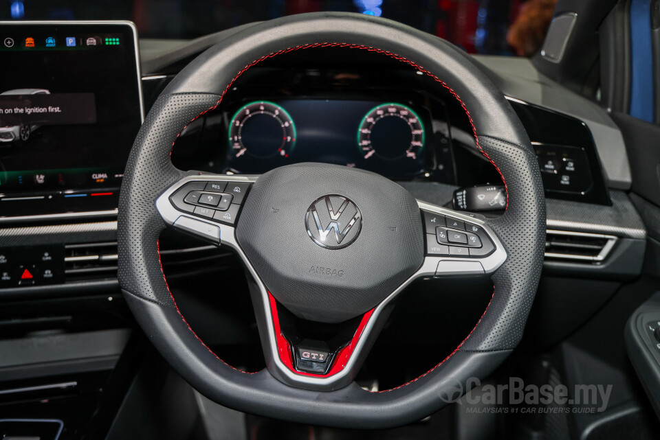 Volkswagen Golf GTI Mk8.5 (2025) Interior