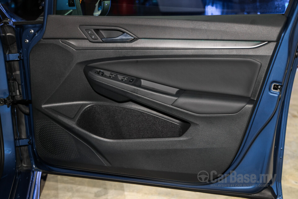 Volkswagen Golf GTI Mk8.5 (2025) Interior