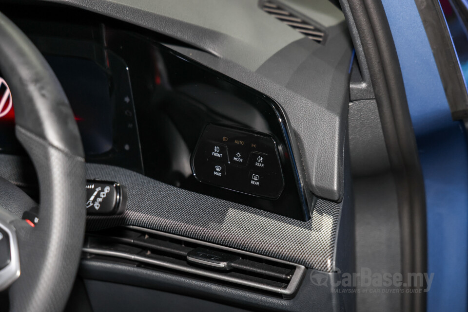Volkswagen Golf GTI Mk8.5 (2025) Interior