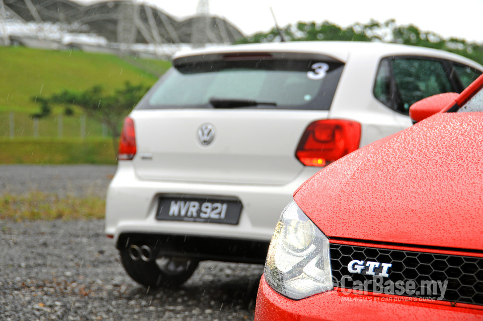 Volkswagen Polo GTI Mk5 (2011) Exterior