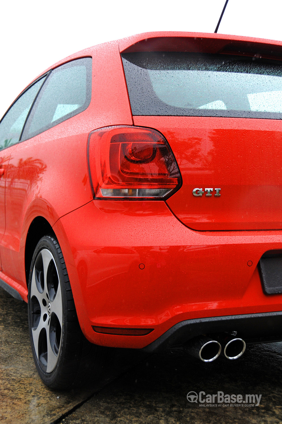 Volkswagen Polo GTI Mk5 (2011) Exterior