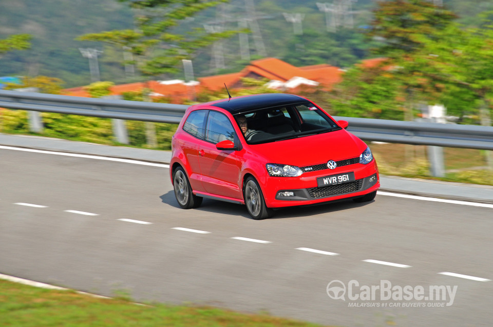 Volkswagen Polo GTI Mk5 (2011) Exterior